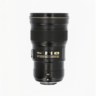 AF-S 300mm f/4 PF ED VR (begagnad)
