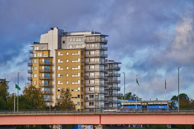 Sigma 20-200mm DG C_33w.jpg