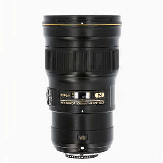 AF-S 300mm f/4 PF ED VR (begagnad)