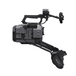 PXW-FX9 Cinema Line, 4K + FE 28-135/4,0 G OSS PZ