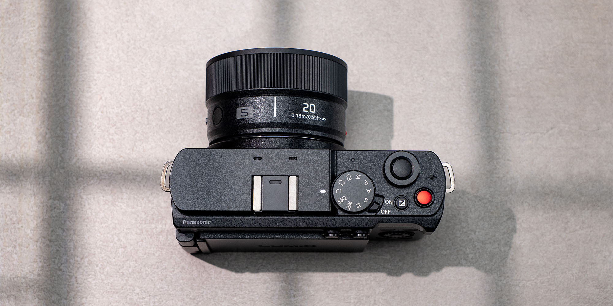 LumixS20mmf25Nyhet_blogg2.jpg