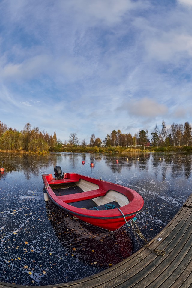 Sony FE 8-14mm f3.5 fisheye_25w.jpg