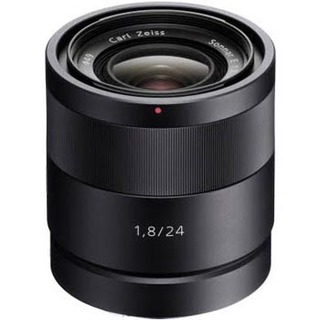 Zeiss Sonnar T* E 24mm f/1,8 ZA, Sony E-fattning (APS-C)