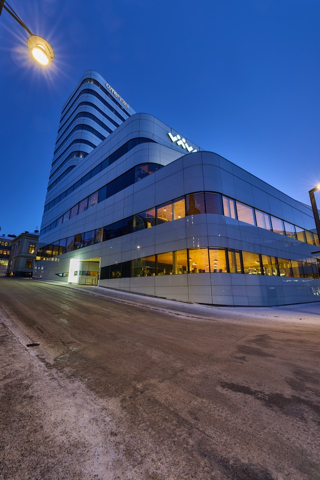 Canon RF 14mm f1.4L VCM_11w.jpg