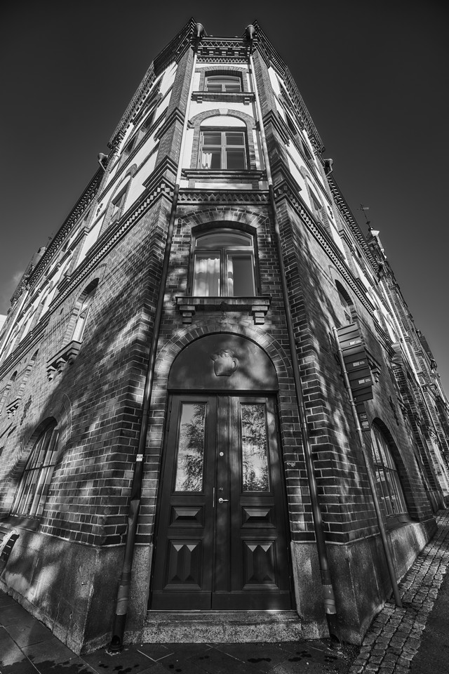 Viltrox 14mm f4_13w.jpg