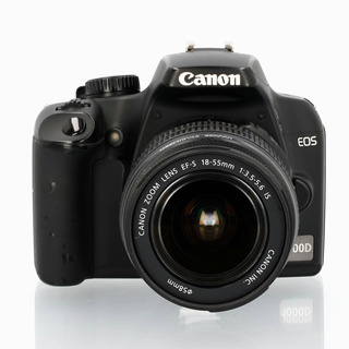 EOS 1000D hus + EF-S 18-55mm f/3,5-5,6 IS (begagnad)