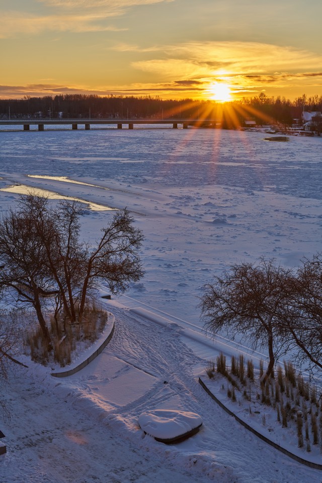 Viltrox 50mm f1.4 PRO_27w.jpg