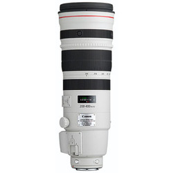 EF 200-400mm f/4 L IS USM Extender 1,4x