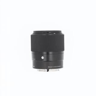 30mm f/1,4 DC DN Contemporary för Sony (APS-C) (begagnad)