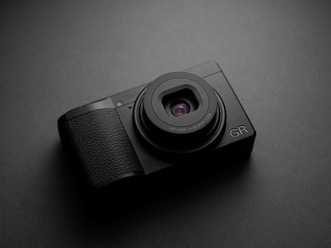 Ricoh GR III.jpg