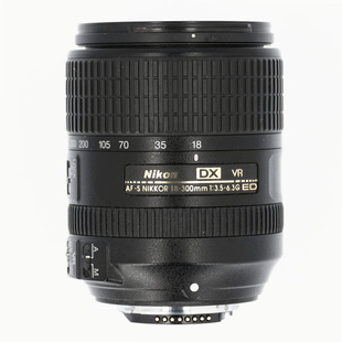 AF-S DX 18-300mm f/3,5-6,3G ED VR (begagnad)