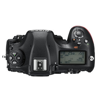 D850 kamerahus + AF-S 24-120mm f/4G ED VR
