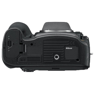 D800 kamerahus + Batterigrepp MB-D12 (begagnad)