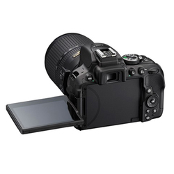 D5300 hus + AF-S DX 16-85/3,5-5,6 G ED VR (begagnad)