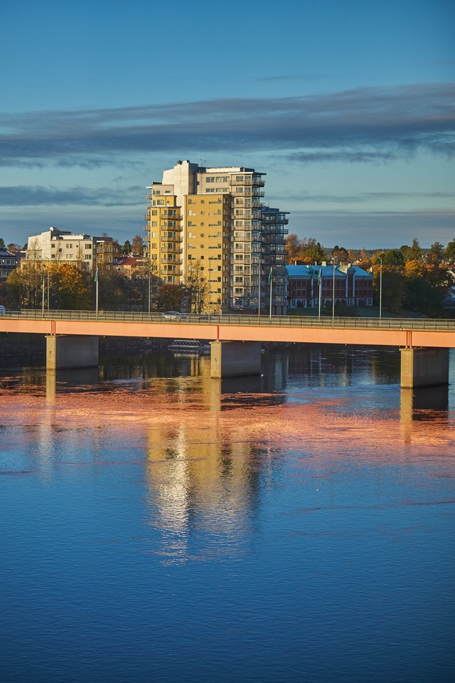 Viltrox 56mm f1.2_22w.jpg