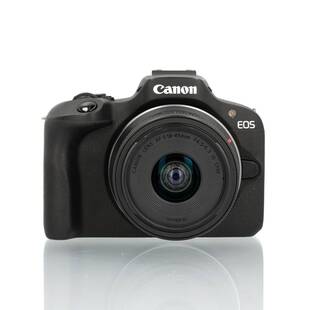 EOS R100 + RF-S 18-45mm f/4,5-6,3 IS STM + extra batteri (begagnad)