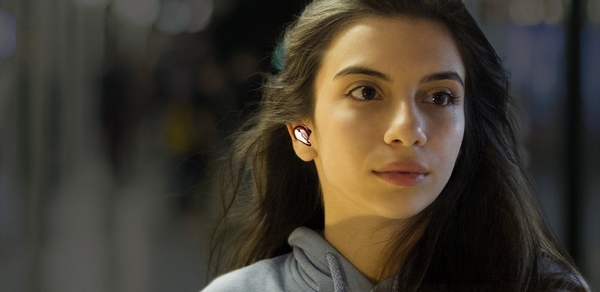 se-feature-galaxy-buds-live-142-275566103.jpg