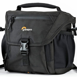 Lowepro Nova 140 AW II svart CyberPhoto