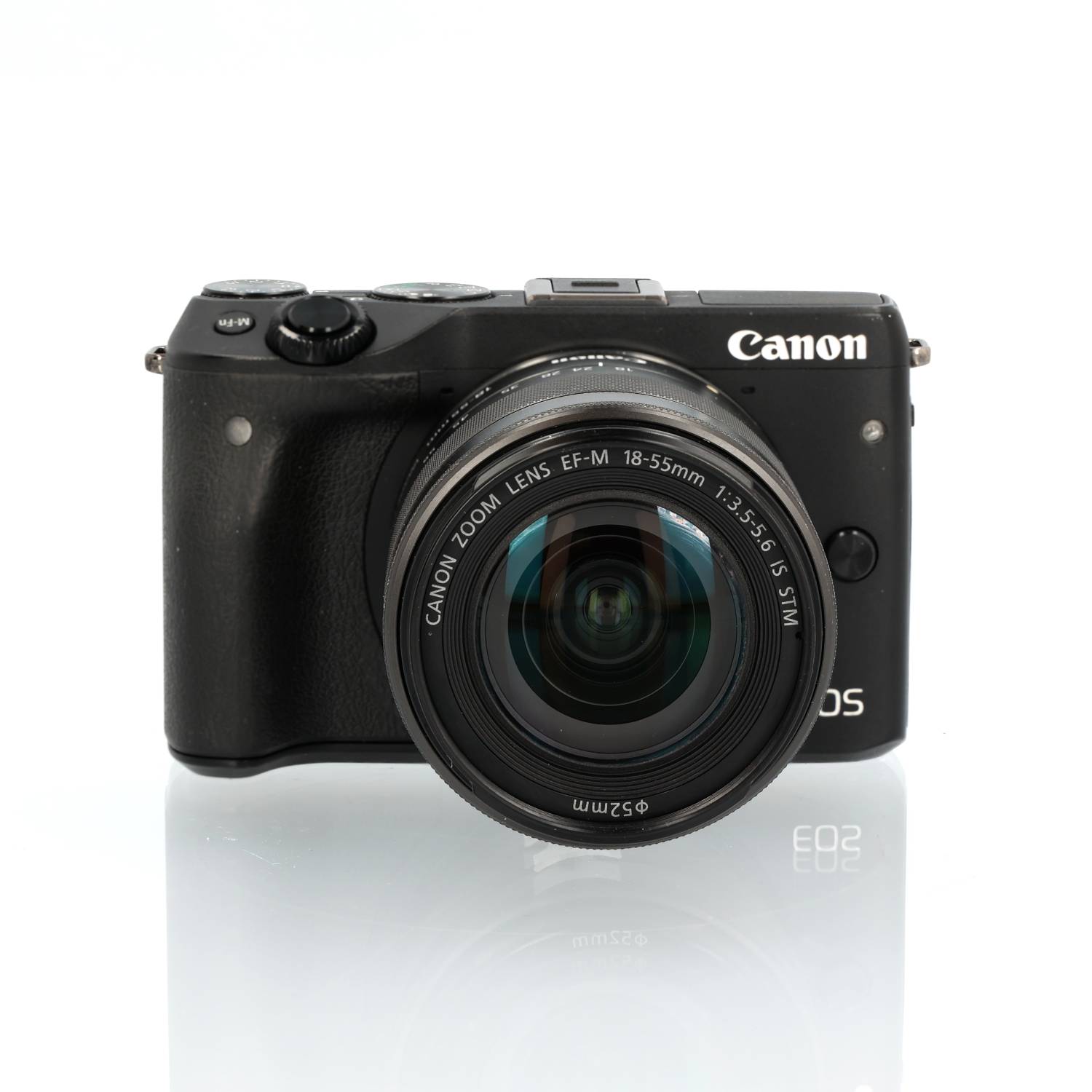 EOS M3 svart hus + EF-M 18-55mm 3,5-5,6 IS STM + sökare EVF-DC1 (begagnad)