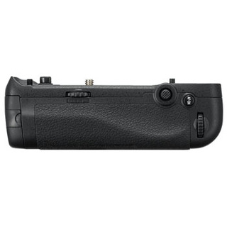 MB-D18 Batterigrepp till Nikon D850