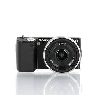 NEX-5 svart + E 16/2,8 Pancake (begagnad)