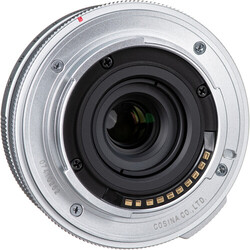 18mm f/2,8 Color Skopar Aspherical till Fujifilm X-fattning, silver