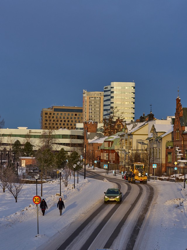 OM System OM 5 II_6w.jpg