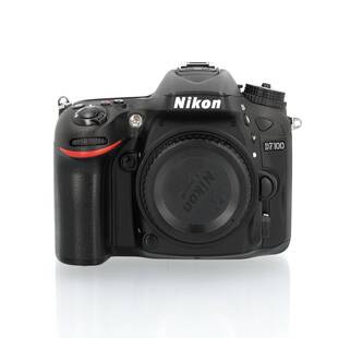 D7100 hus (begagnad)