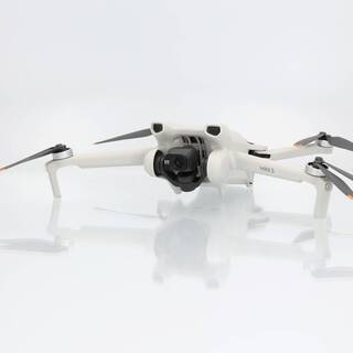 Mini 3 Fly More Combo med  RC-fjärrkontroll + vidvinkellins 0,65x (begagnad)