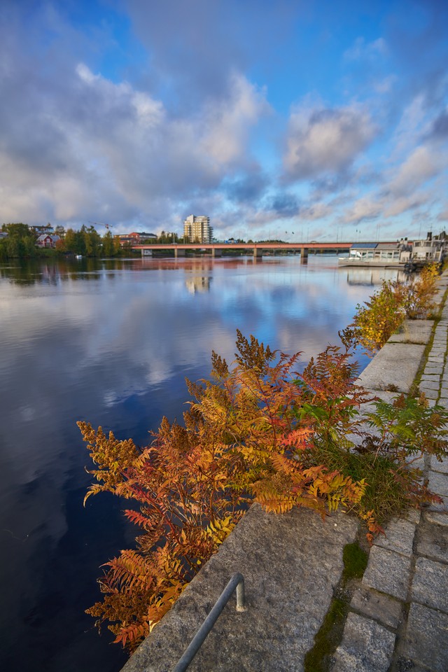 Sigma 20-200mm DG C_32w.jpg