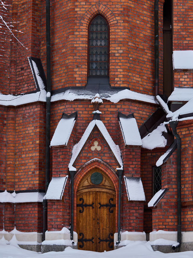 OM System 50-200mm f2.8_34w.jpg