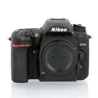 D7500 hus (begagnad)