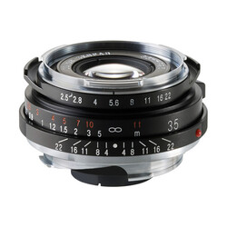 35mm f/2,5 Color Skopar Pancake VM, till Leica M-fattning