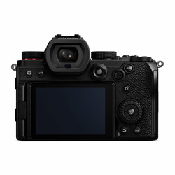 Lumix DC-S5 kamerahus + S 20-60mm f/3,5-5,6