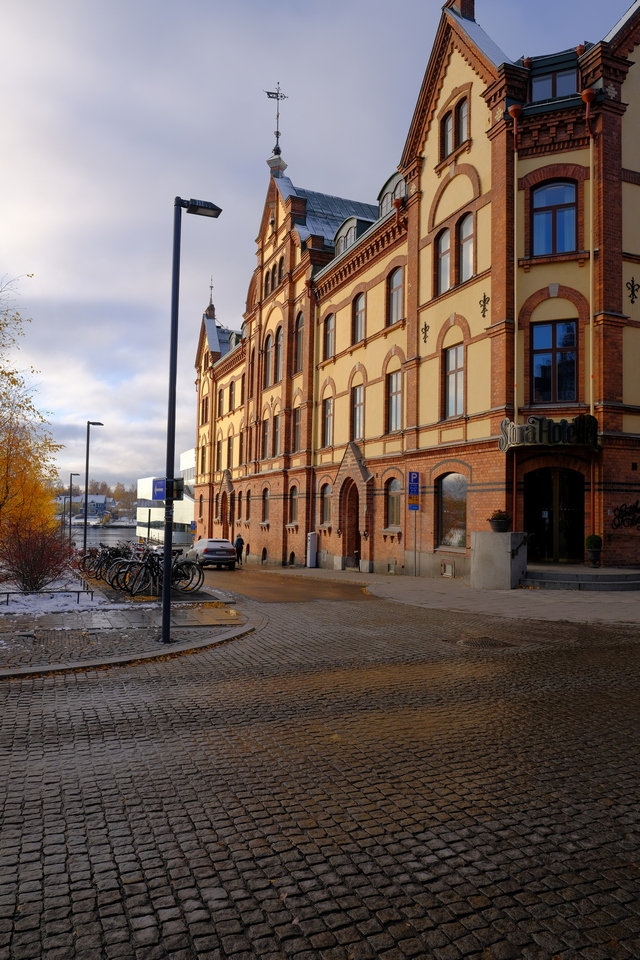 Fujifilm_X Pro 3_15w.jpg