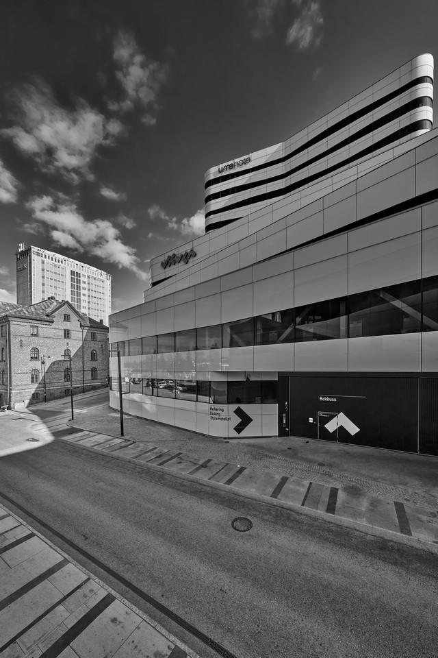 Tamron 12-20mm f2.8_5w.jpg