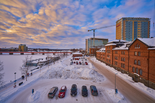 Nisi 15mm f4_4w.jpg