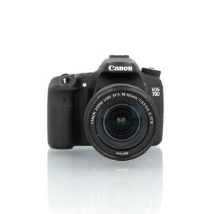 EOS 70D hus + EF-S 18-135/3,5-5,6 IS STM (begagnad)