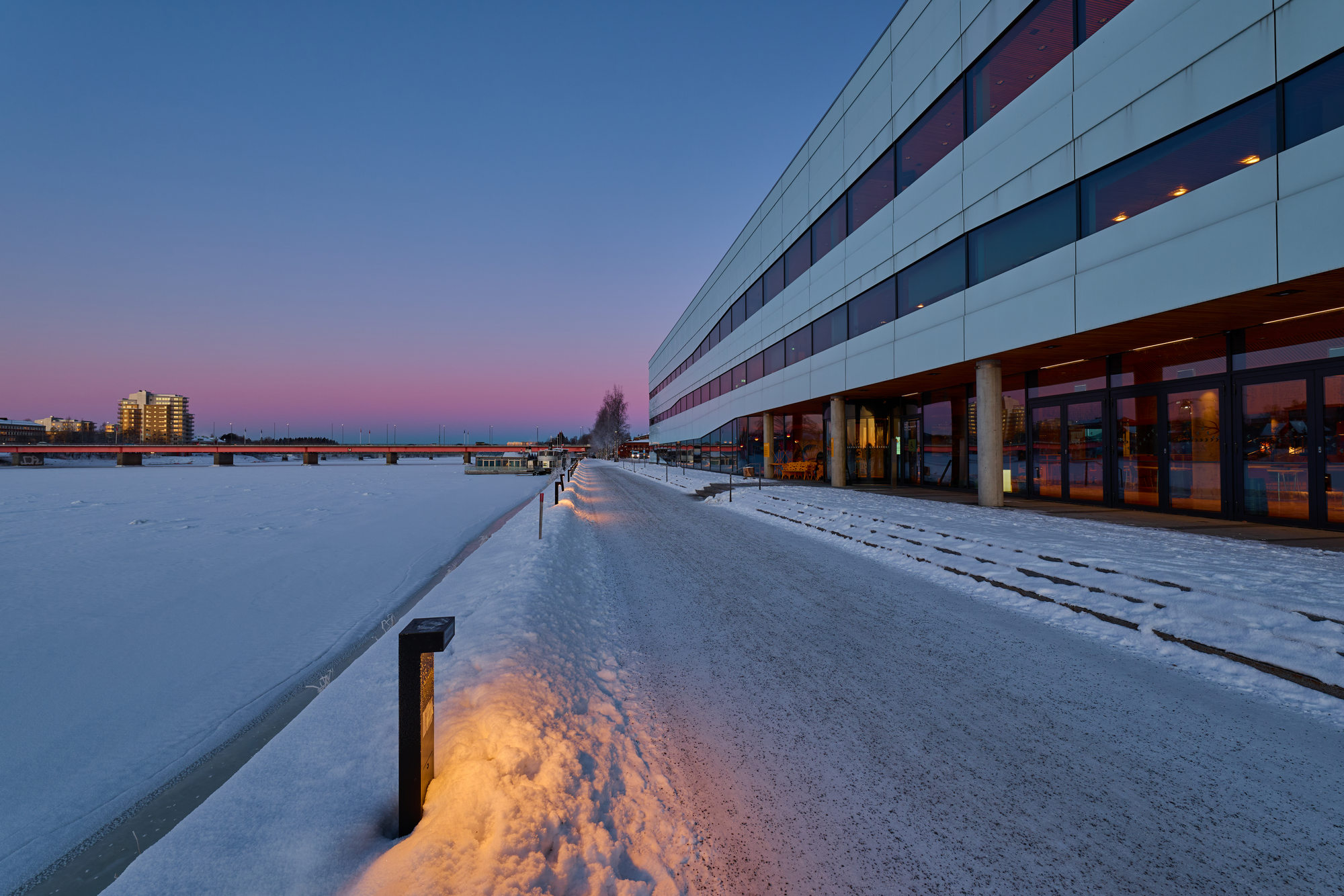 Canon RF 14mm f1.4L VCM_blogg1.jpg