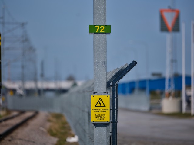 Fujifilm GF 500mm f5.6_10w.jpg