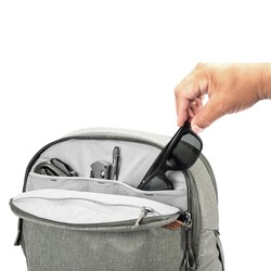 Travel Backpack, ryggsäck 30L - Ljusgrön