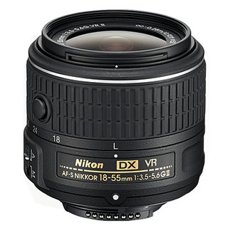 AF-S DX 18-55/3,5-5,6G VR II (svart) 