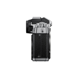 Z fc, kamerahus + Z DX 16-50mm f/3,5-6,3 + Z DX 50-250mm f/4,5-6,3