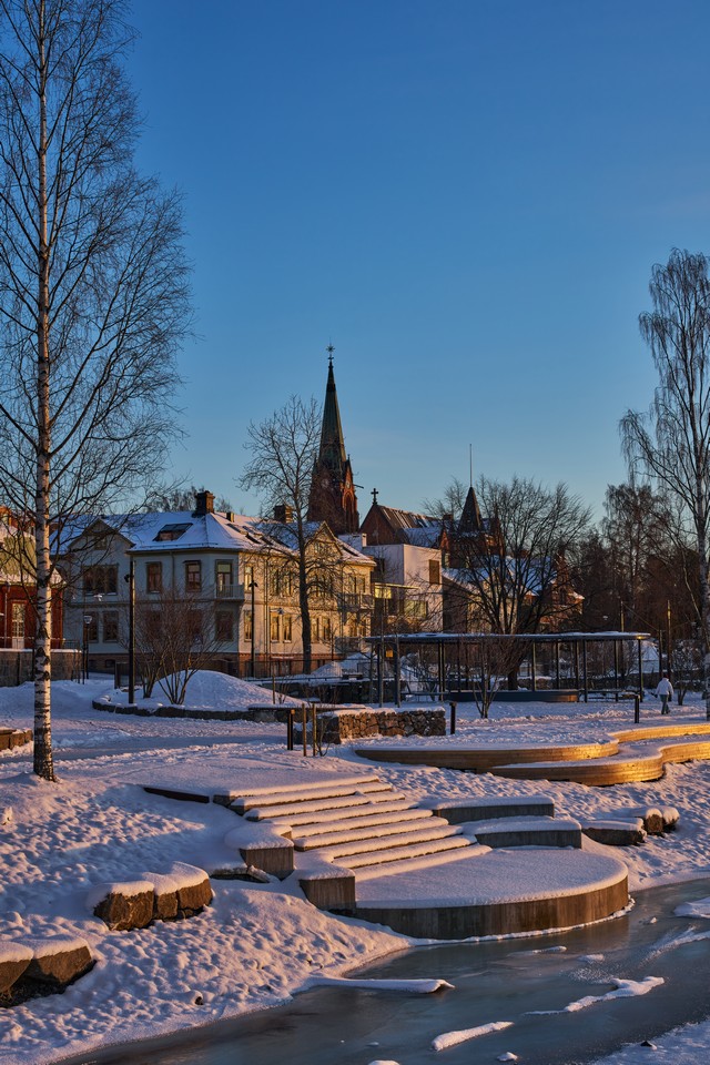 Viltrox 50mm f1.4 PRO_37w.jpg