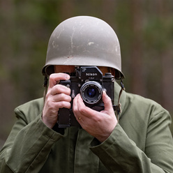 nikonf.jpg