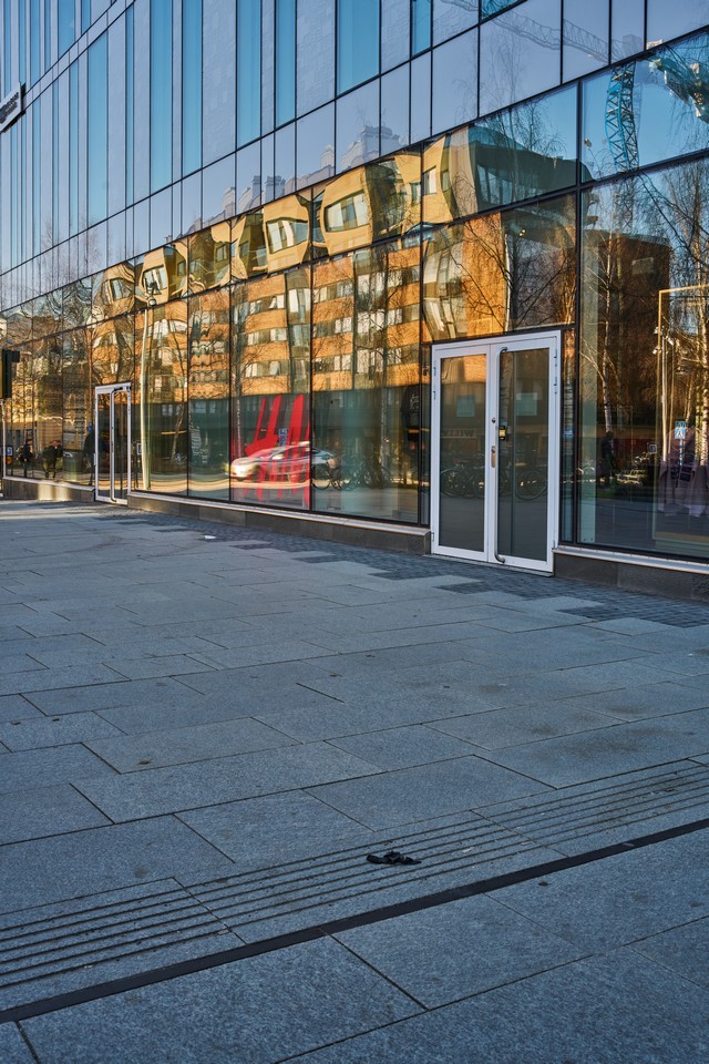 Sigma 35mm f1.4 II_4w.jpg