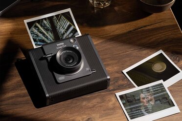 Instax.jpg