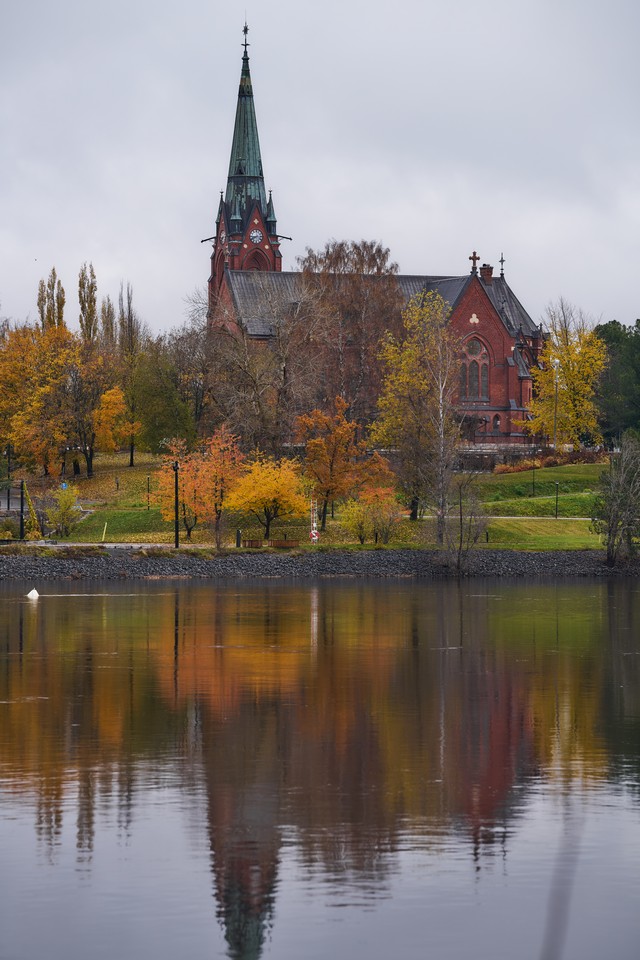 Sigma 135mm f1.4_12w.jpg