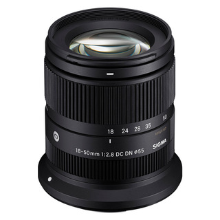 18-50mm f/2,8 DC DN Contemporary till Canon RF-fattning (APS-C)