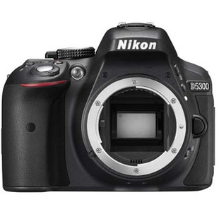 D5300 svart + AF-P DX 18-55/3,5-5,6G VR (begagnad)